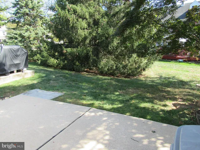 $2,300 | 716 Sandalwood Lane, Eagleville, PA 19403