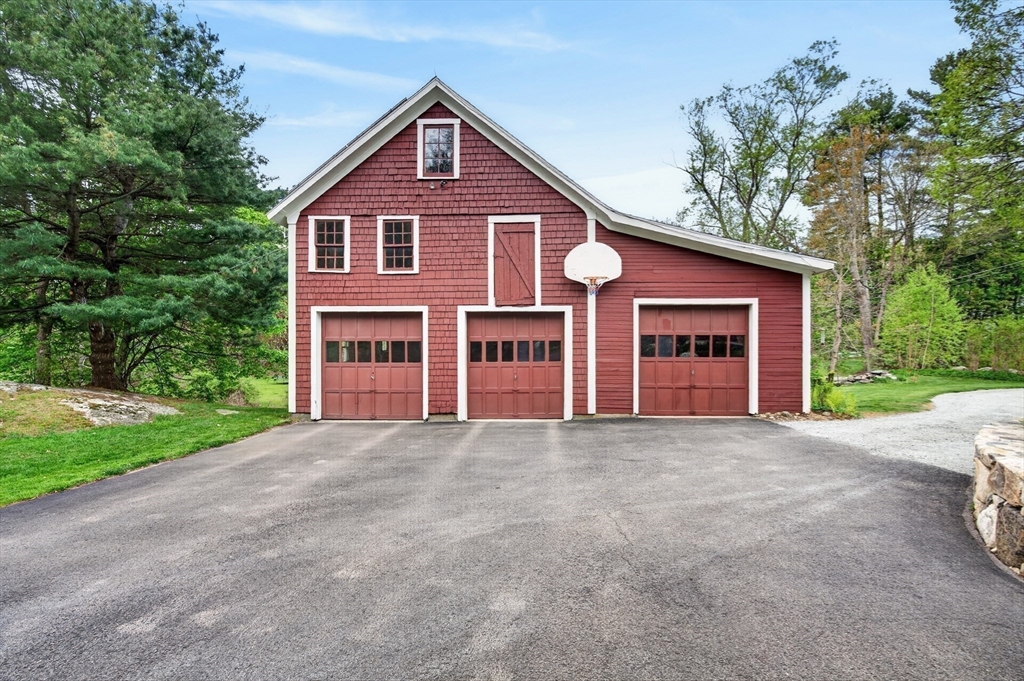 14 Ballardvale Road Andover, MA 01810 - Photo 6 of 42