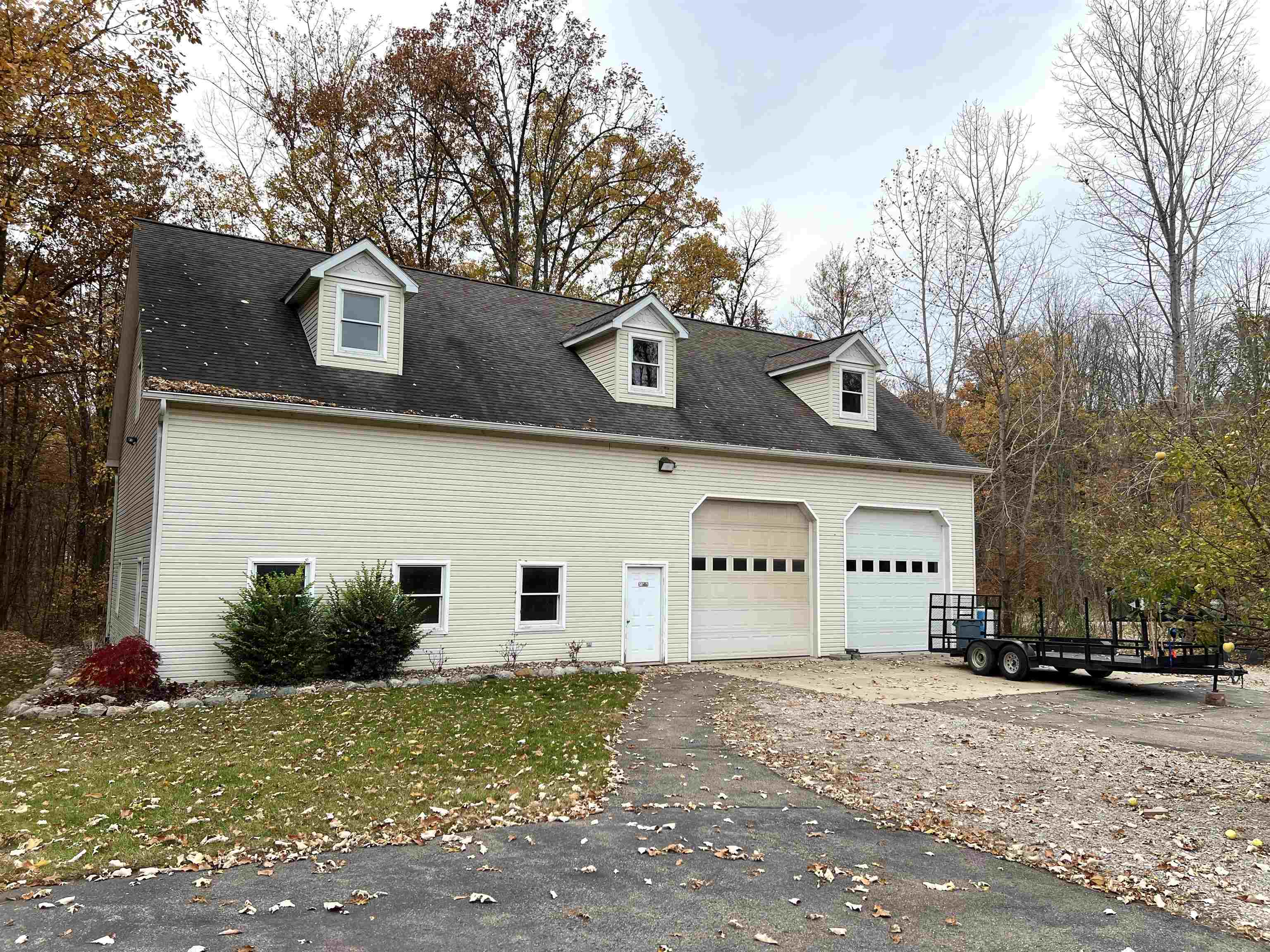 6520 Chesaning Road Chesaning, MI 48616 - Photo 57 of 99 50094758-56.JPG