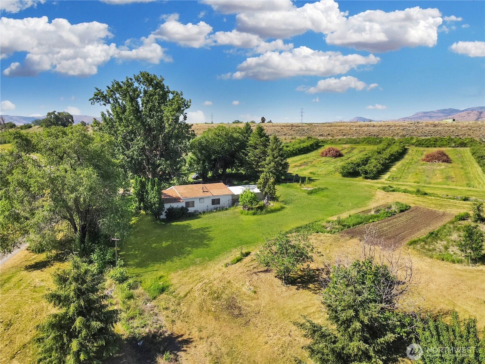 223 Old Riverside Highway Omak, WA 98841 - Photo 4 of 25
