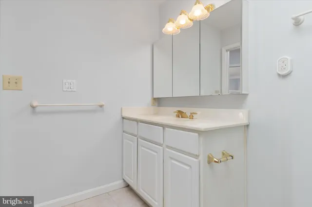 $265,000 | 7101 Bay Front Drive, Unit 301, Annapolis, MD 21403