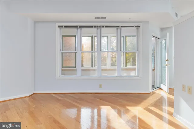 $265,000 | 7101 Bay Front Drive, Unit 301, Annapolis, MD 21403