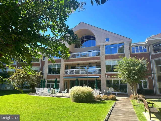 $265,000 | 7101 Bay Front Drive, Unit 301, Annapolis, MD 21403