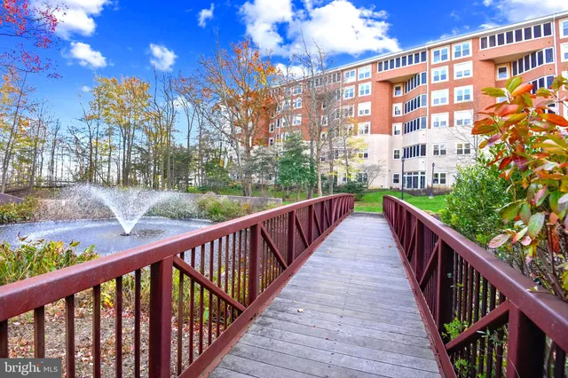 $265,000 | 7101 Bay Front Drive, Unit 301, Annapolis, MD 21403
