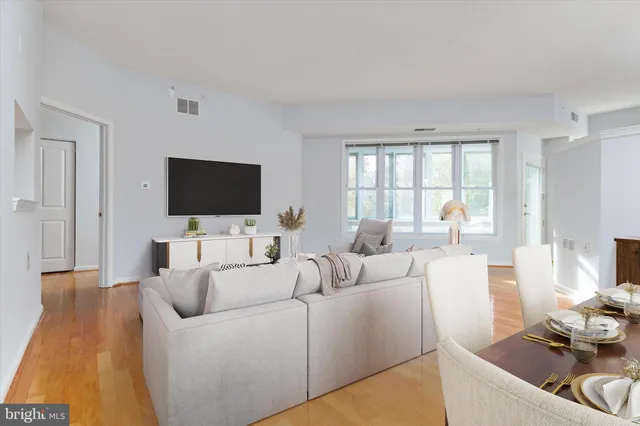 $265,000 | 7101 Bay Front Drive, Unit 301, Annapolis, MD 21403