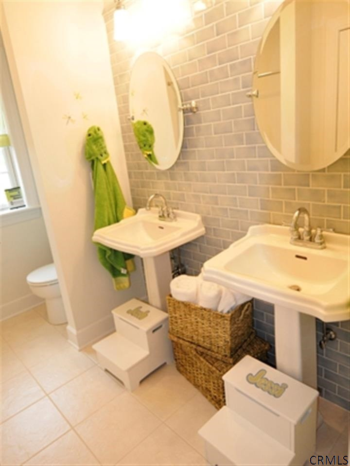 1 Woods Cross Road Colonie, NY 12189 - Photo 22 of 24 Photo 22