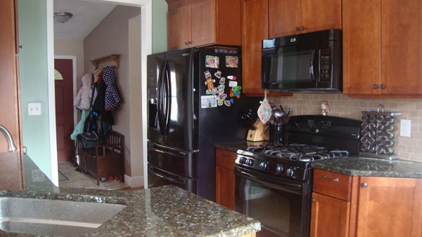11 Edgehill Road Peabody, MA 01960 - Photo 23 of 26 Gallery Image 23