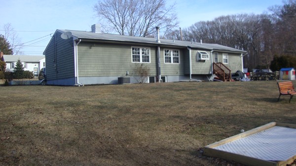 11 Edgehill Road Peabody, MA 01960 - Photo 7 of 26 Gallery Image 7