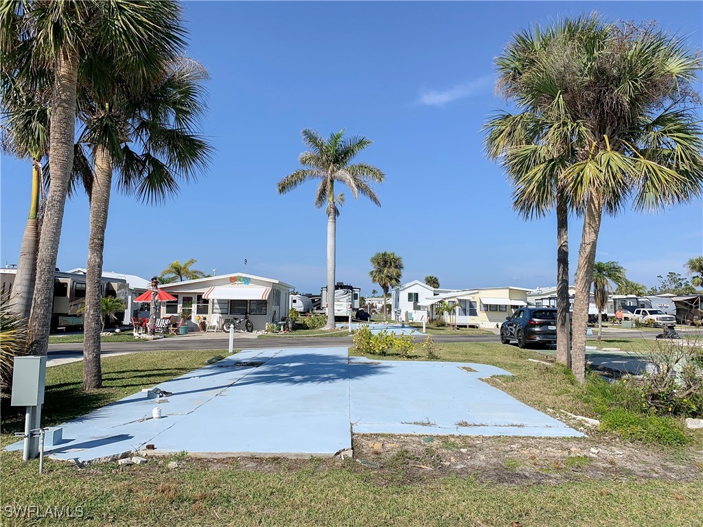 19681 Summerlin Road, Unit 207 Fort Myers, FL 33908 - Photo 5 of 6