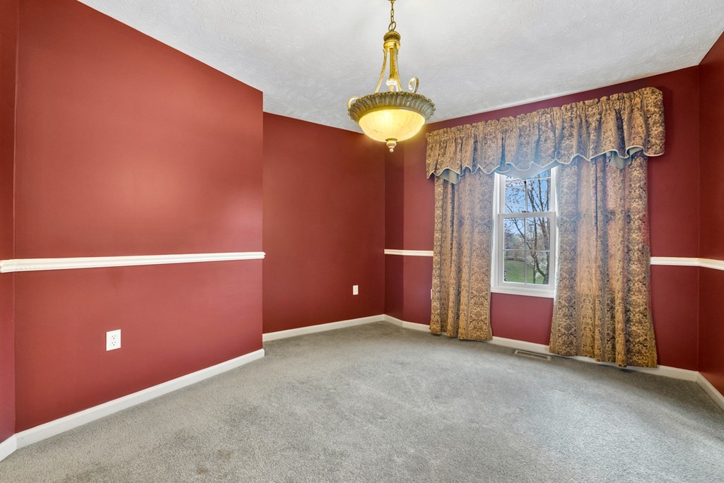 1432 Middle Creek Road Sevierville, TN 37862 - Photo 11 of 47 Gallery Image 11