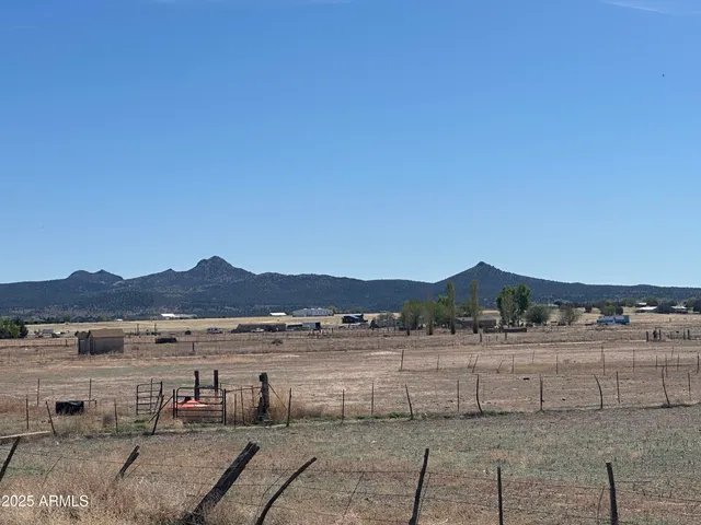 $510,000 | 3125 Big Chino Road, Paulden, AZ 86334