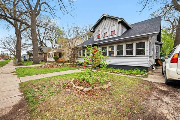 $99,900 | 2832 6th Street, Muskegon Heights, MI 49444