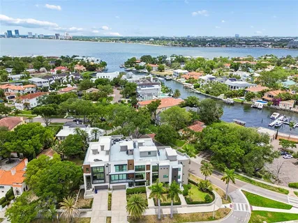 $2,150,000 | 94 West Davis Boulevard, Tampa, FL 33606