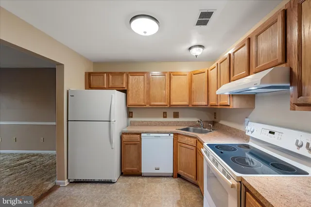 $229,000 | 113 Timberlake Terrace, Unit 2, Stephens City, VA 22655