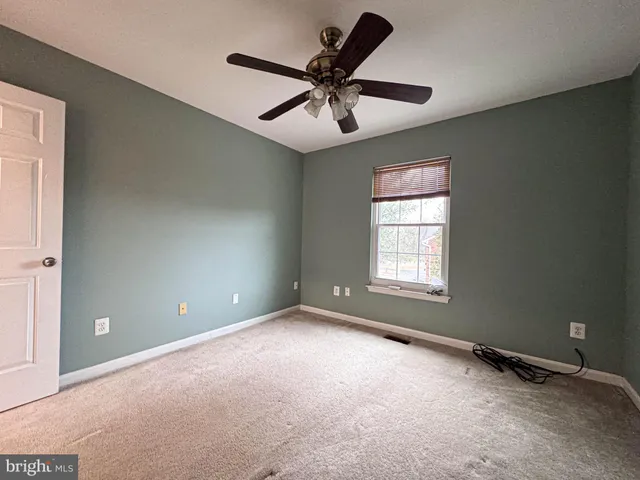 $3,390 | 21043 Semblance Drive, Sterling, VA 20164