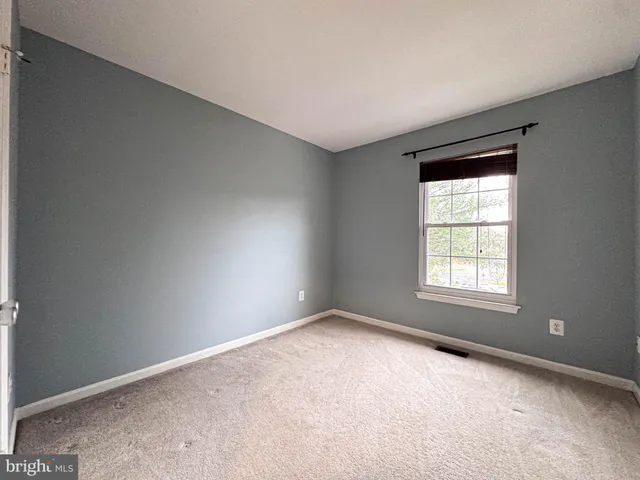 $3,390 | 21043 Semblance Drive, Sterling, VA 20164