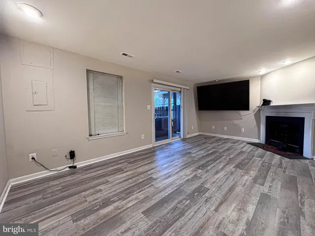 $3,390 | 21043 Semblance Drive, Sterling, VA 20164