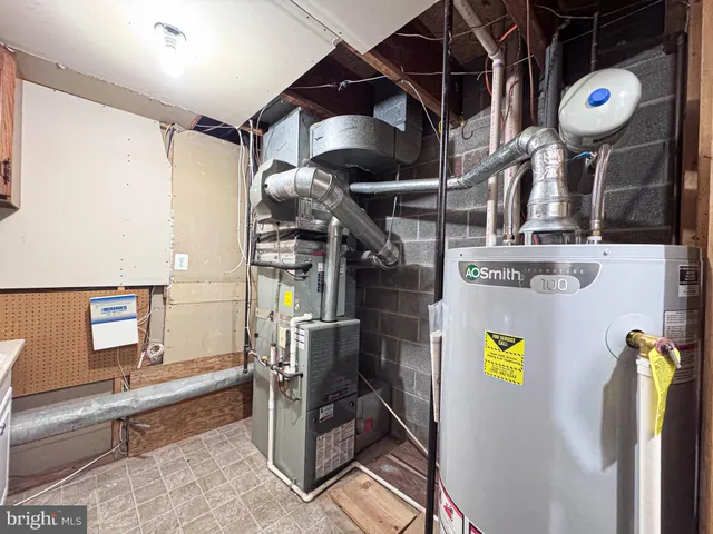 $3,390 | 21043 Semblance Drive, Sterling, VA 20164