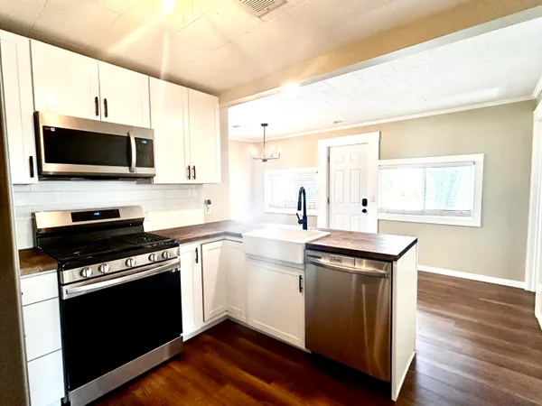 $164,900 | 19157 West Chippewa Drive, Rodney, MI 49342