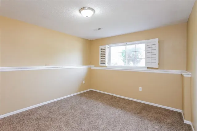 $1,985 | 209 Northeast 113 Street, Kansas City, MO 64155