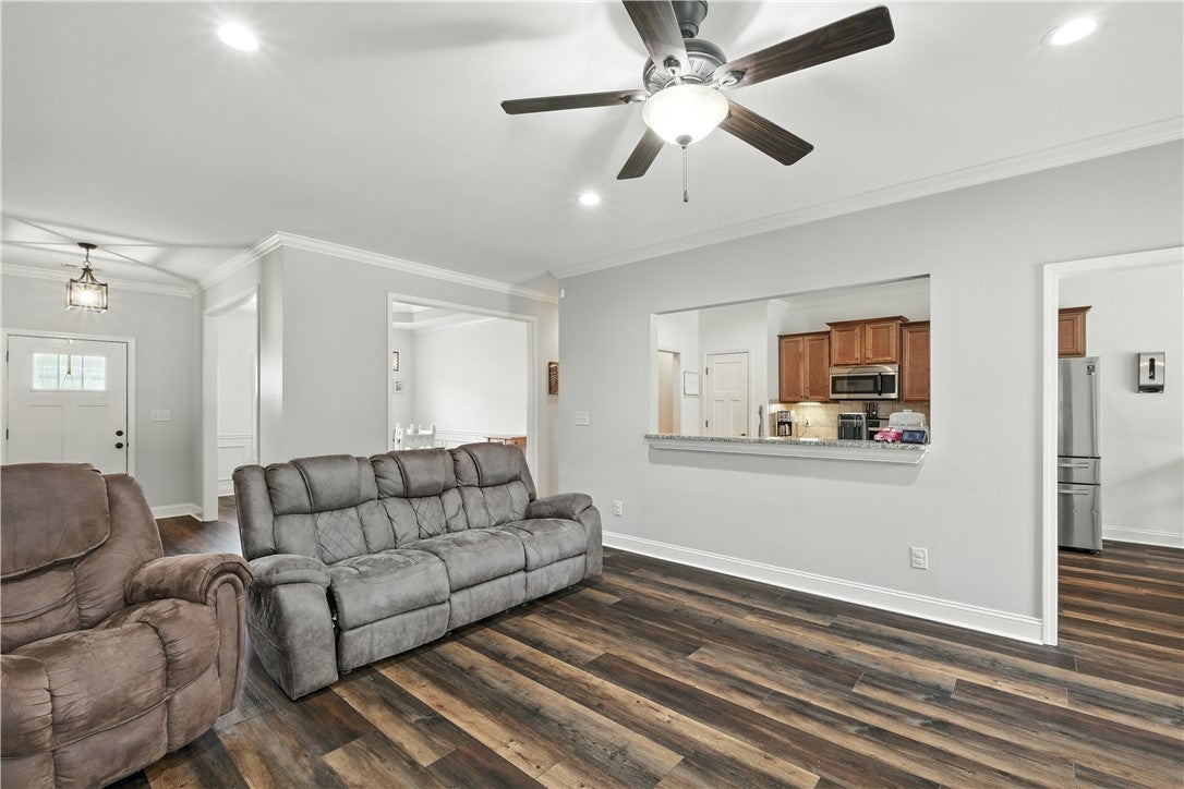 2139 Autumn Ridge Way Auburn, AL 36879 - Photo 9 of 25 Gallery Image 9
