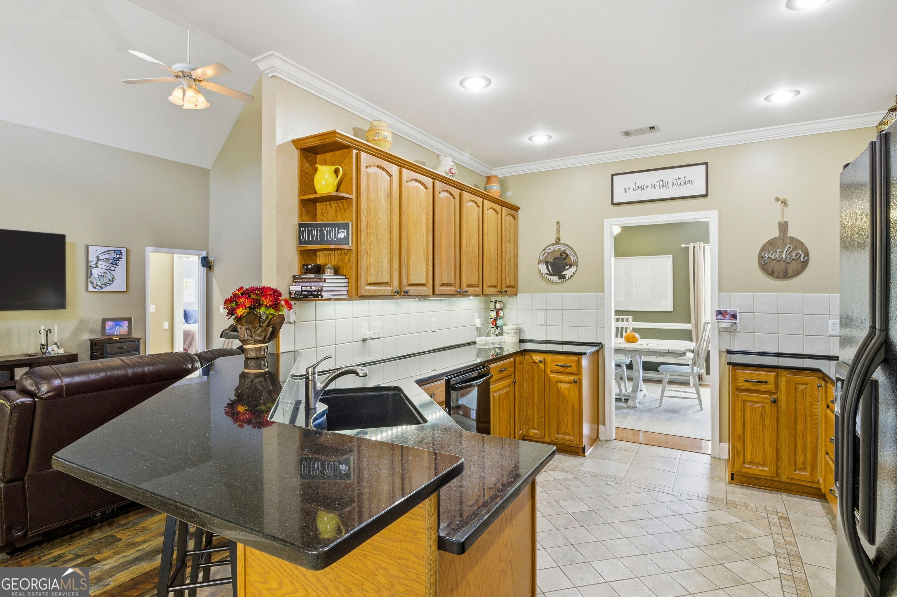 309 Jasmine Way Bonaire, GA 31005 - Photo 16 of 34