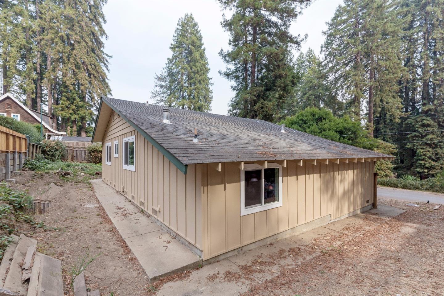 9245 Old County Road Ben Lomond, CA 95005 - Photo 13 of 15 Gallery Image 13