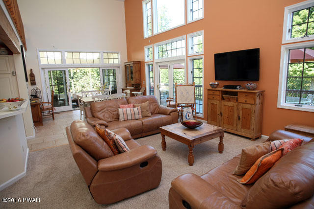43 Stonegate Road Equinunk, PA 18417 - Photo 9 of 25 Living Room