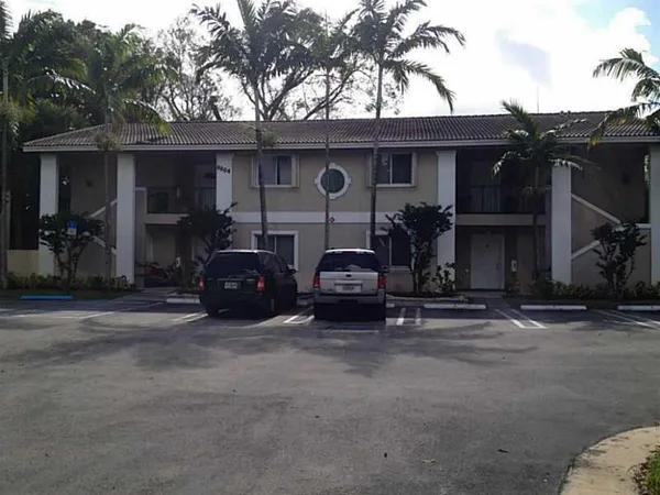 $2,650 | 8804 Northwest 38th Drive, Unit 3, Coral Springs, FL 33065