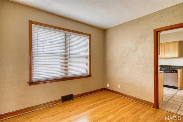 $1,800 | 6601 Alamo Avenue, Unit 1ST FLOOR A, Clayton, MO 63105