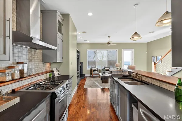 $365,000 | 5310 Chouteau's Bluff Drive, Unit 5310, St. Louis, MO 63111