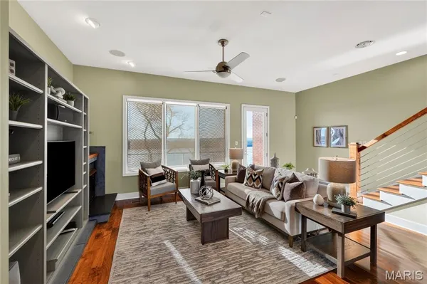 $365,000 | 5310 Chouteau's Bluff Drive, Unit 5310, St. Louis, MO 63111