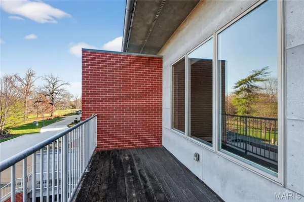 $365,000 | 5310 Chouteau's Bluff Drive, Unit 5310, St. Louis, MO 63111