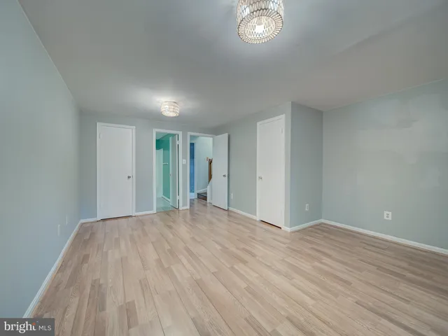 $3,000 | 6191 Little Valley Way, Alexandria, VA 22310