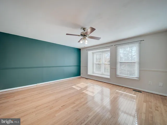 $3,000 | 6191 Little Valley Way, Alexandria, VA 22310