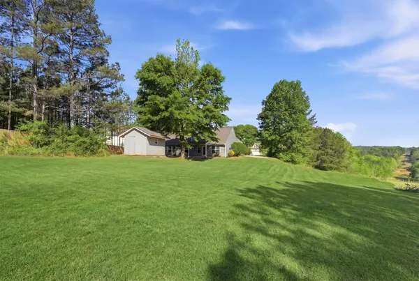 $409,900 | 4585 White Horse Drive, Braselton, GA 30517