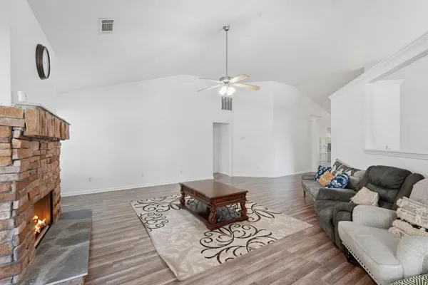 $409,900 | 4585 White Horse Drive, Braselton, GA 30517