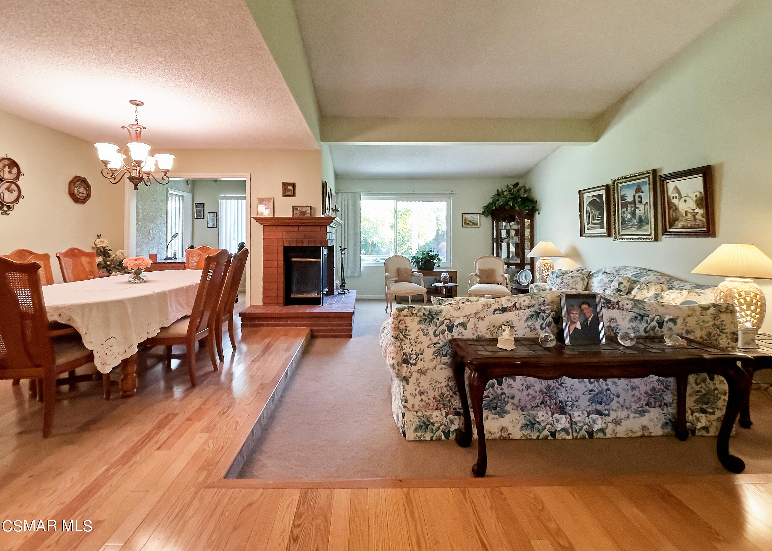 4110 Oakcliff Drive Moorpark, CA 93021 - Photo 14 of 67 a living room with furniture and wooden floor
