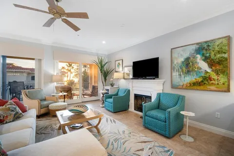 $2,295,000 | 7316 Gulf Drive, Unit 8, Holmes Beach, FL 34217