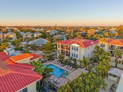 $2,295,000 | 7316 Gulf Drive, Unit 8, Holmes Beach, FL 34217