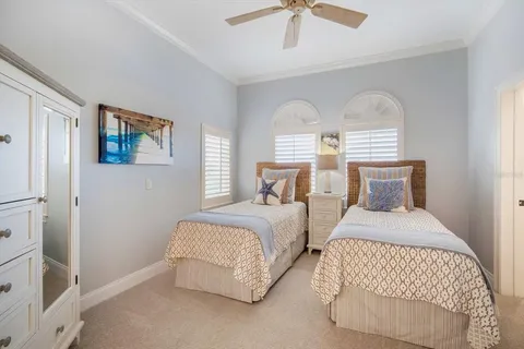 $2,245,000 | 7316 Gulf Drive, Unit 8, Holmes Beach, FL 34217