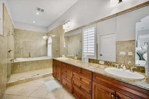 $2,295,000 | 7316 Gulf Drive, Unit 8, Holmes Beach, FL 34217