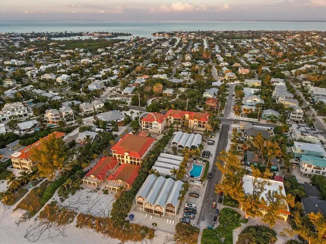 $2,395,000 | 7316 Gulf Drive, Unit 8, Holmes Beach, FL 34217