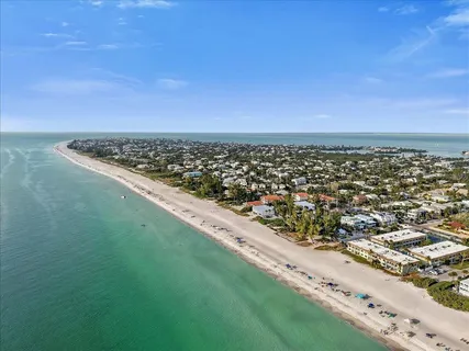 $2,295,000 | 7316 Gulf Drive, Unit 8, Holmes Beach, FL 34217