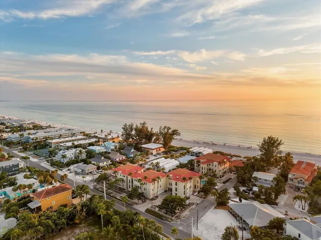 $2,295,000 | 7316 Gulf Drive, Unit 8, Holmes Beach, FL 34217