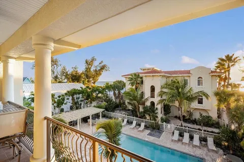 $2,295,000 | 7316 Gulf Drive, Unit 8, Holmes Beach, FL 34217