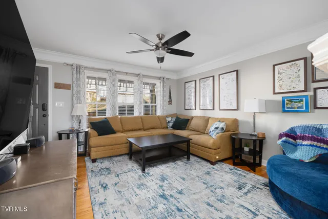 $399,900 | 16 Taylor Ridge Court, Johnson City, TN 37601