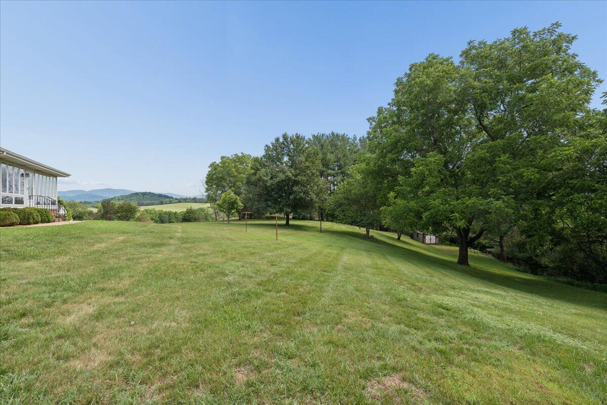 218 North Branch Road Bedford, VA 24523 - Photo 49 of 58 Back Yard