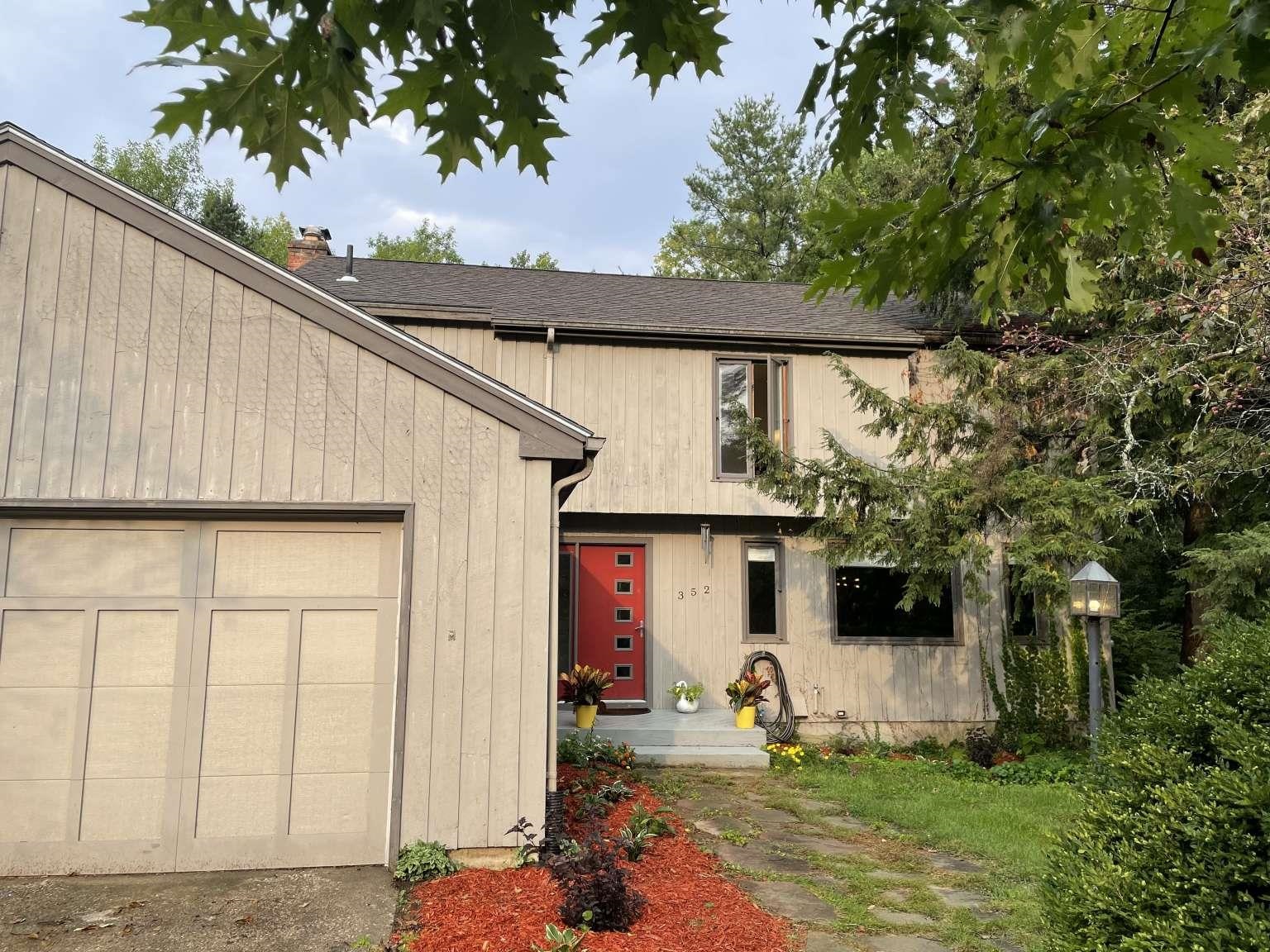 352 South Cove Road Burlington, VT 05401 - Photo 1 of 19 Gallery Image 1