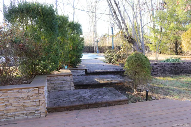 $789,000 | 35 Hastings Drive, Ridge, NY 11961